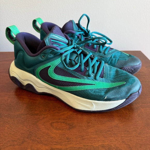 EUC Nike Giannis Immortality Basketball Shoes - Geode Teal - Picture 2 of 6